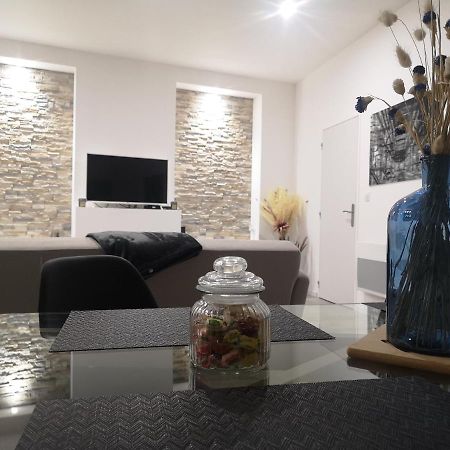 T3 Avec Salle De Bain Privative Par Chambre Agen Esterno foto