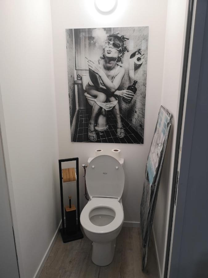 T3 Avec Salle De Bain Privative Par Chambre Agen Esterno foto