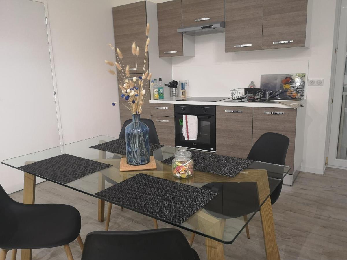 T3 Avec Salle De Bain Privative Par Chambre Agen Esterno foto